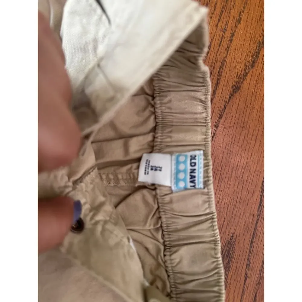 NWT Old Navy Tan Shorts- 2T